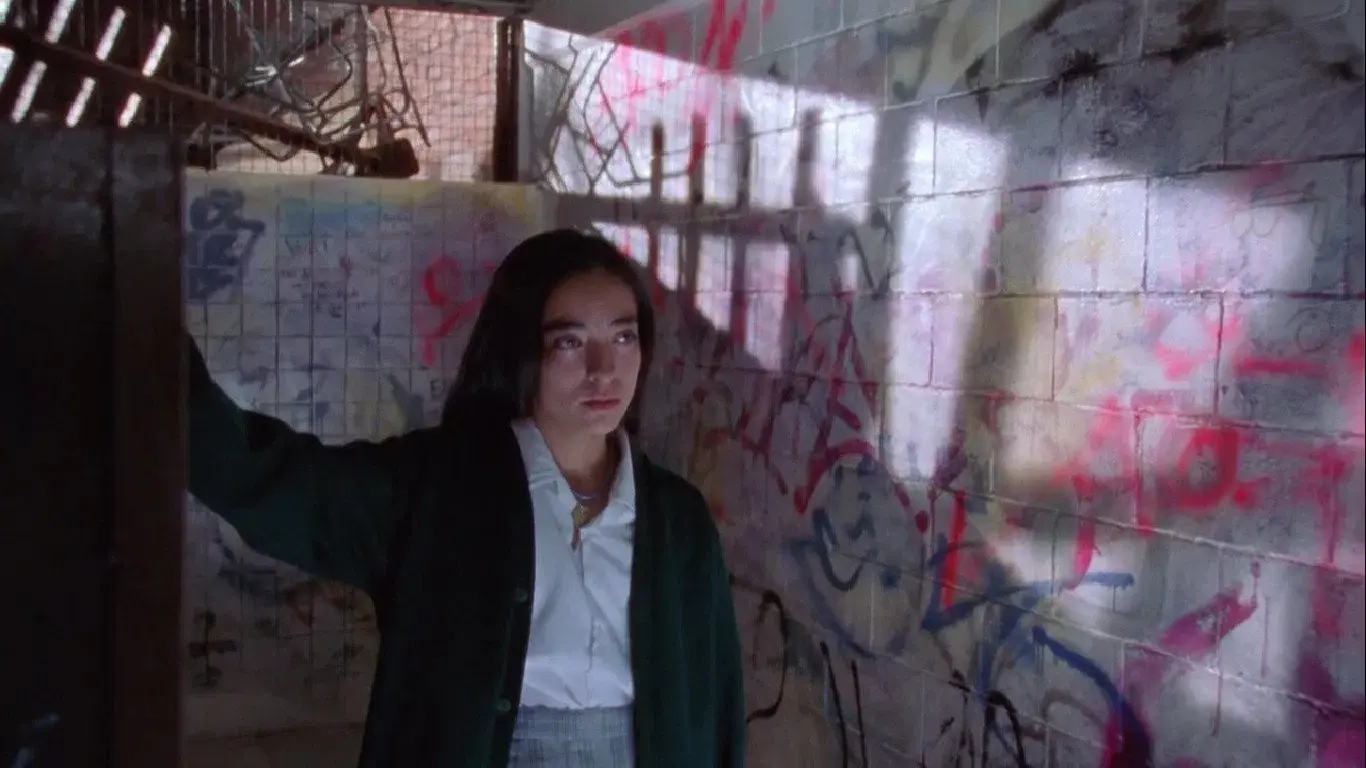 Nadie te oye: perfume de violetas