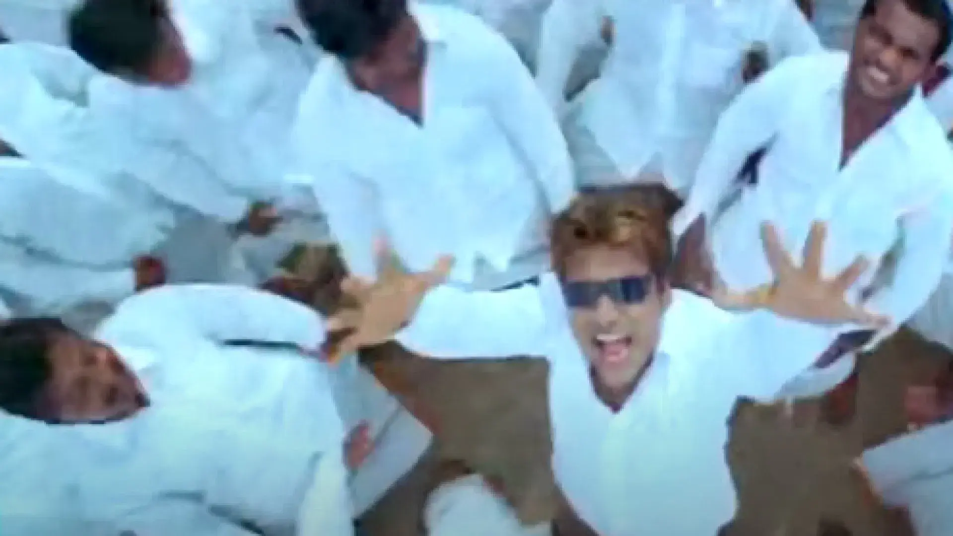 அன்பே ஆருயிரே