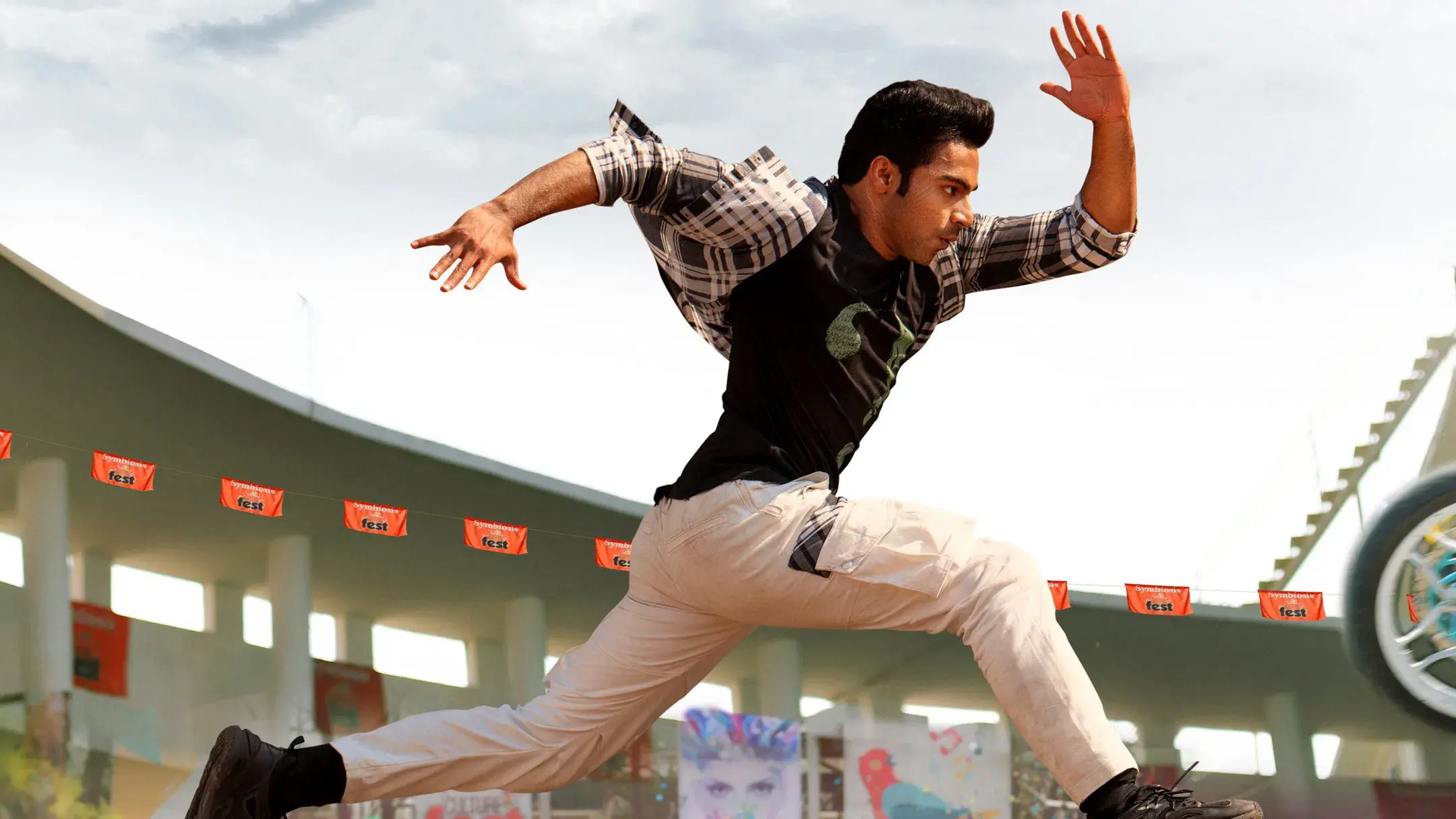 జూనియర్