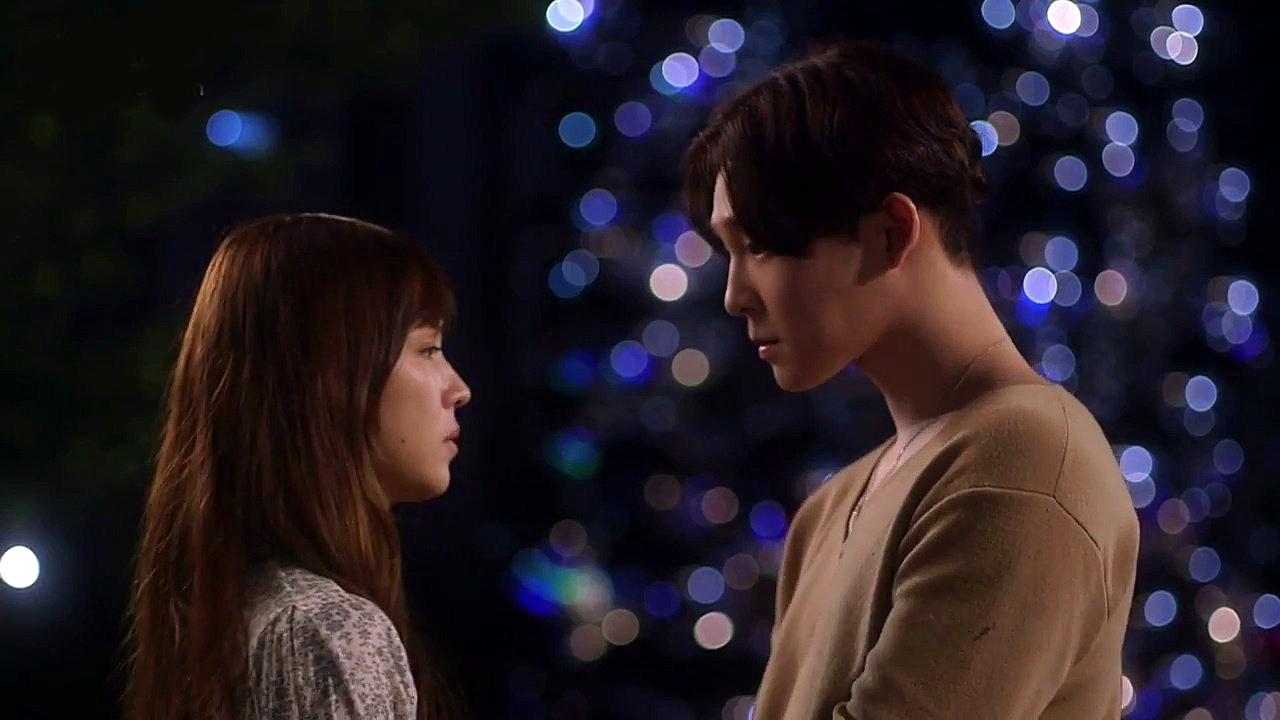 Sob a Luz Escura do Luar