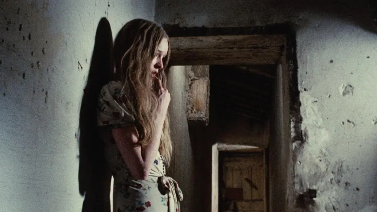 O Que Vocês Fizeram com Solange?