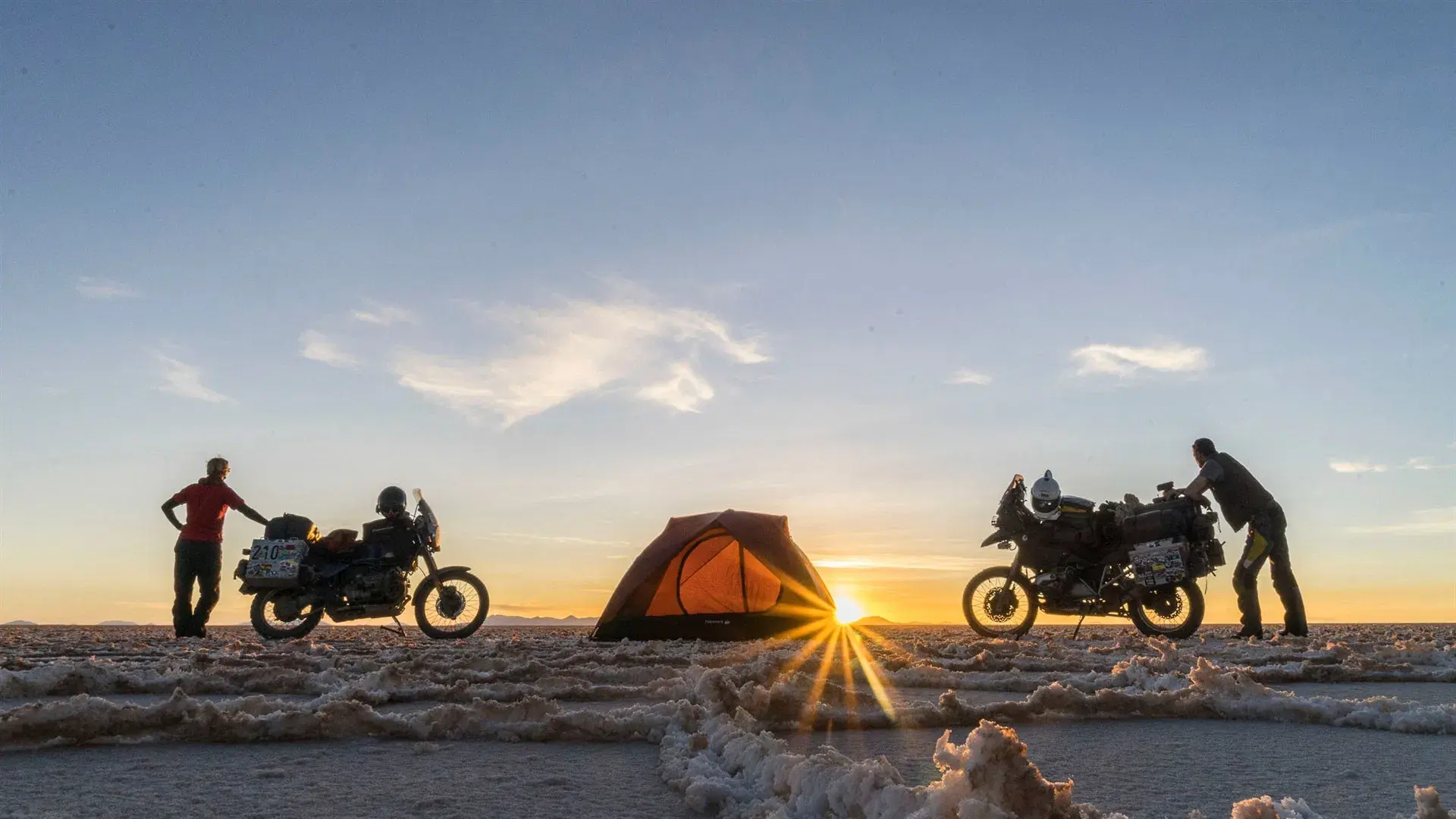 Em Outro Lugar Amanhã