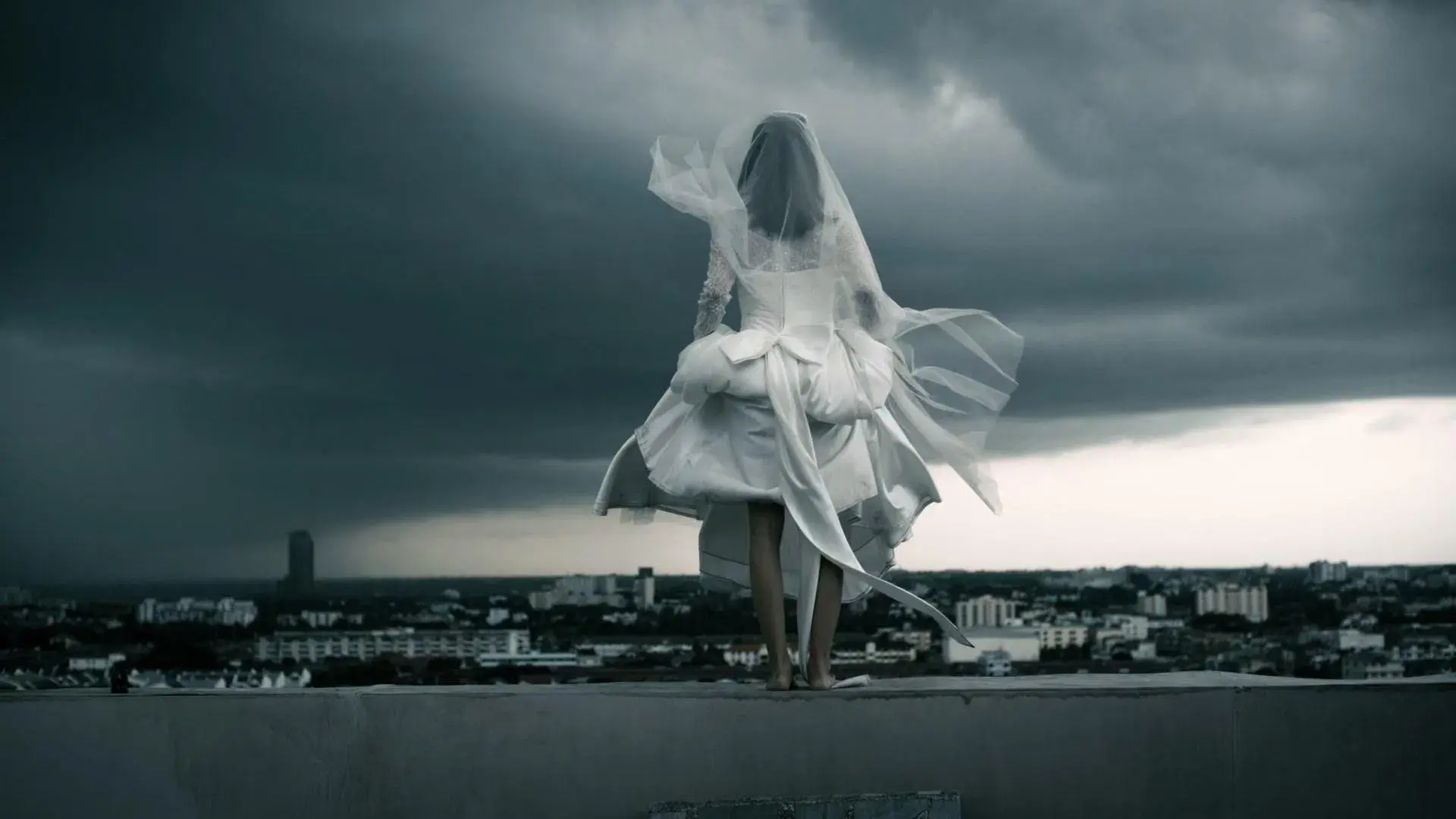 บอก-เล่า-9-ศพ