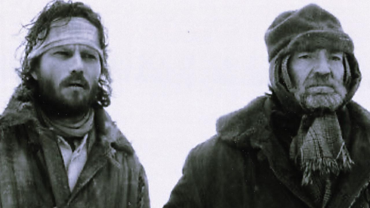 Atrás da Cortina de Gelo