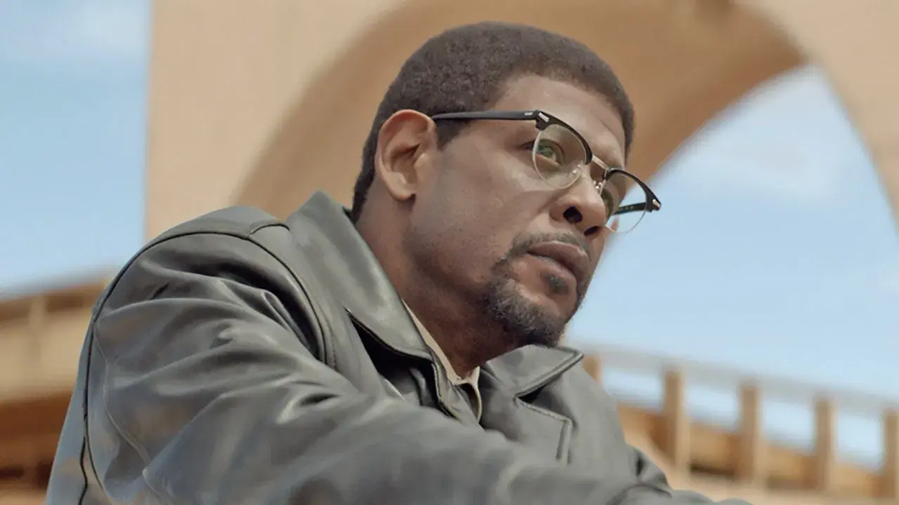 Dois Homens Contra uma Cidade