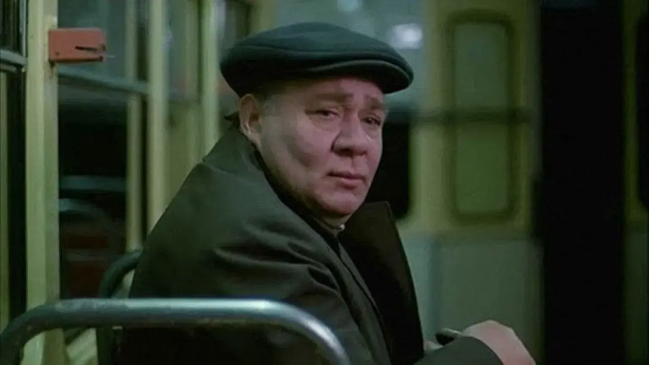 Слёзы капали