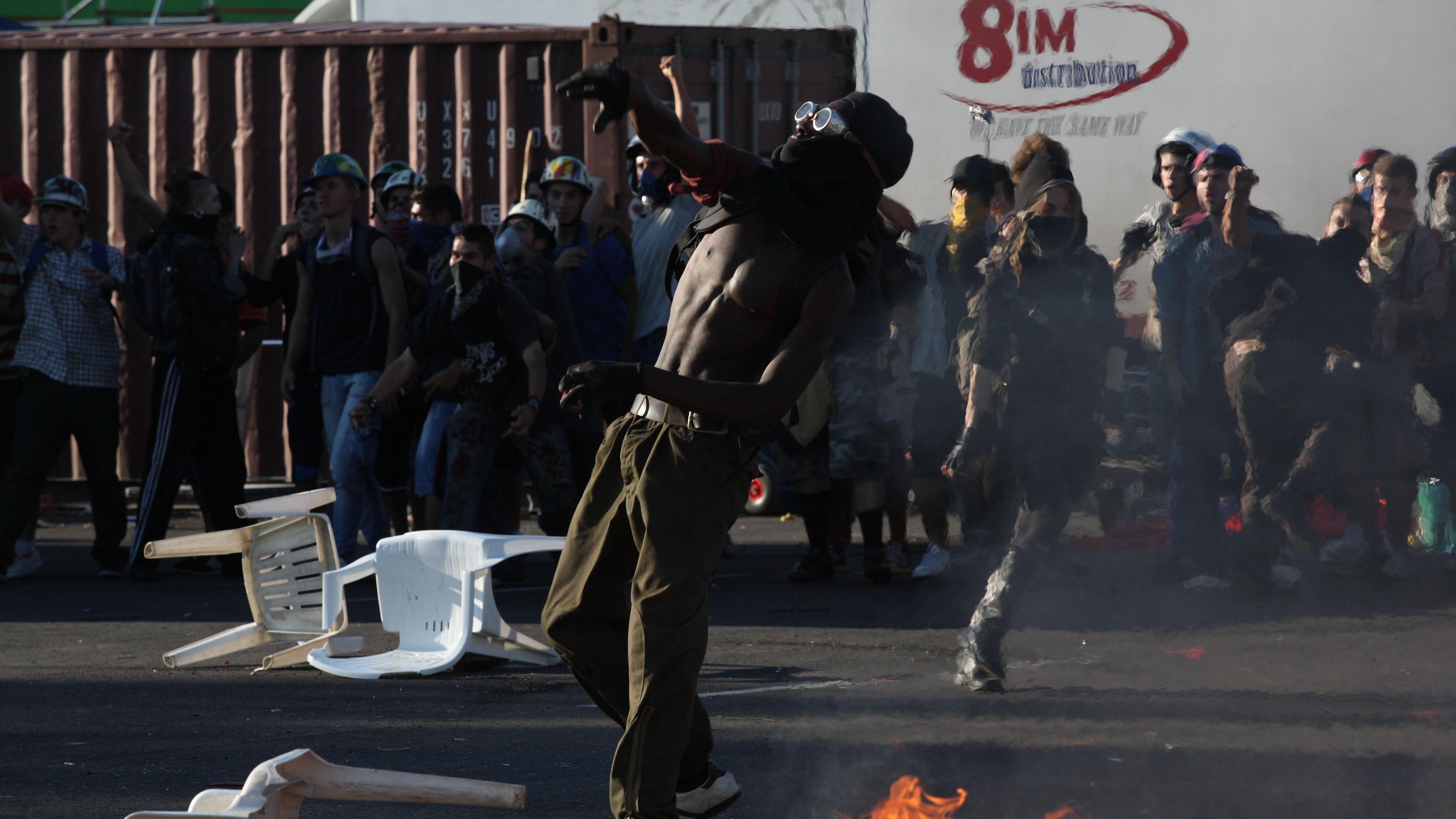 Diaz: Política e Violência