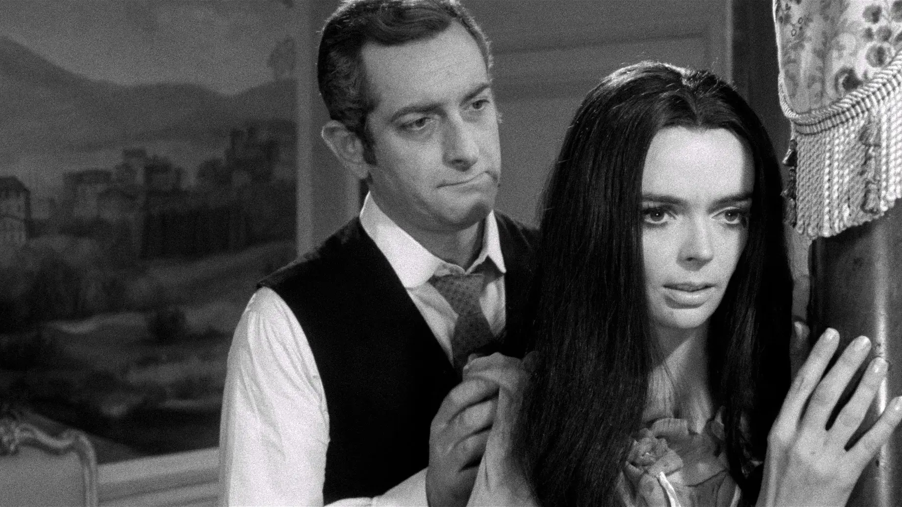 5 tombe per un medium