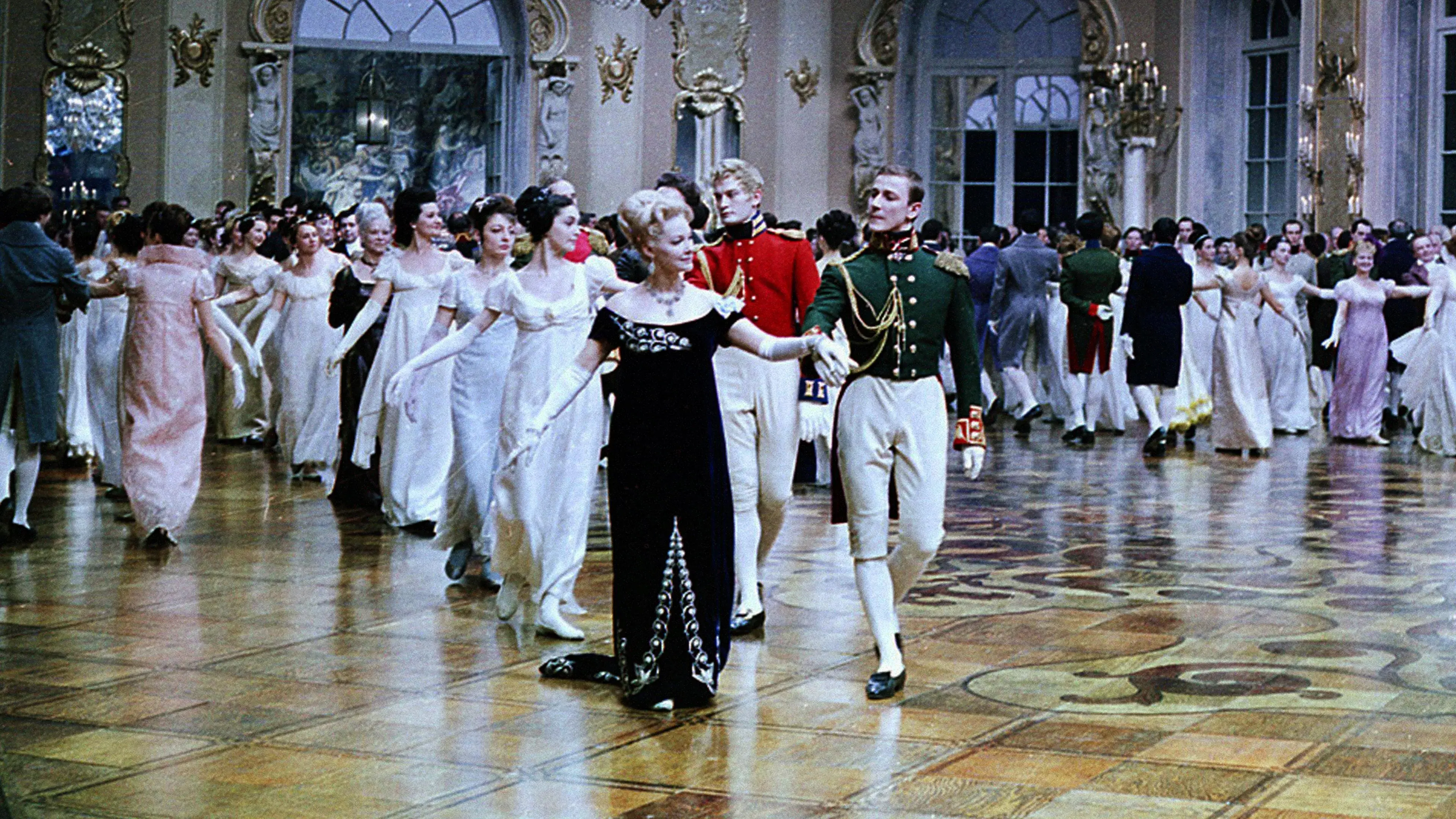 Guerra e Paz, Parte 2: Natasha Rostova