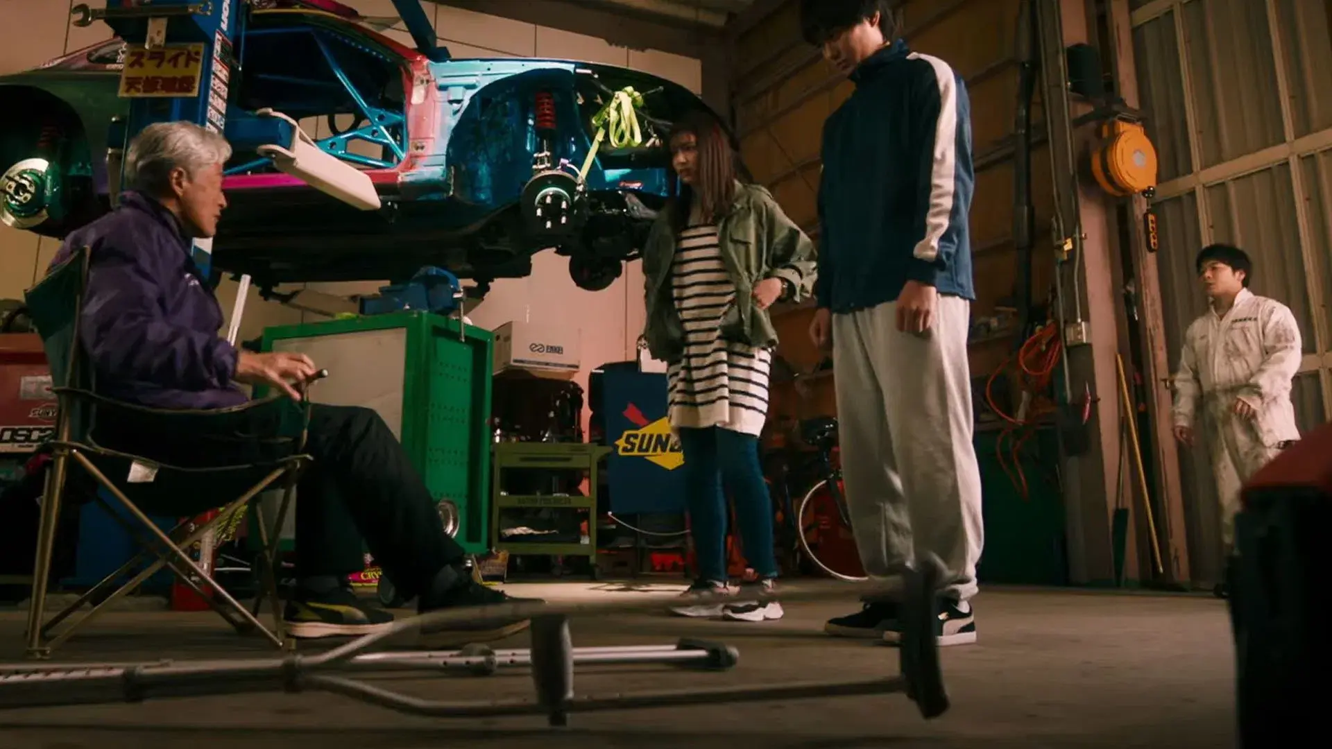 ALIVEHOON アライブフーン