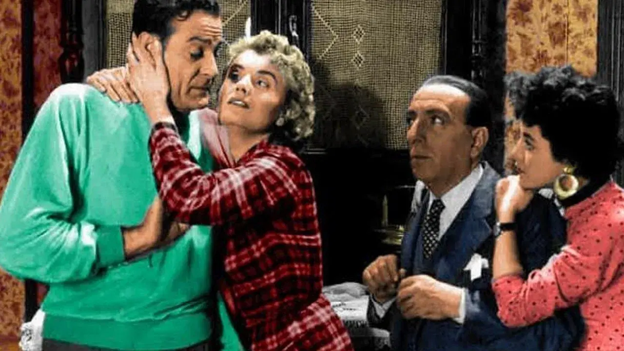 Ούτε γάτα, ούτε ζημιά