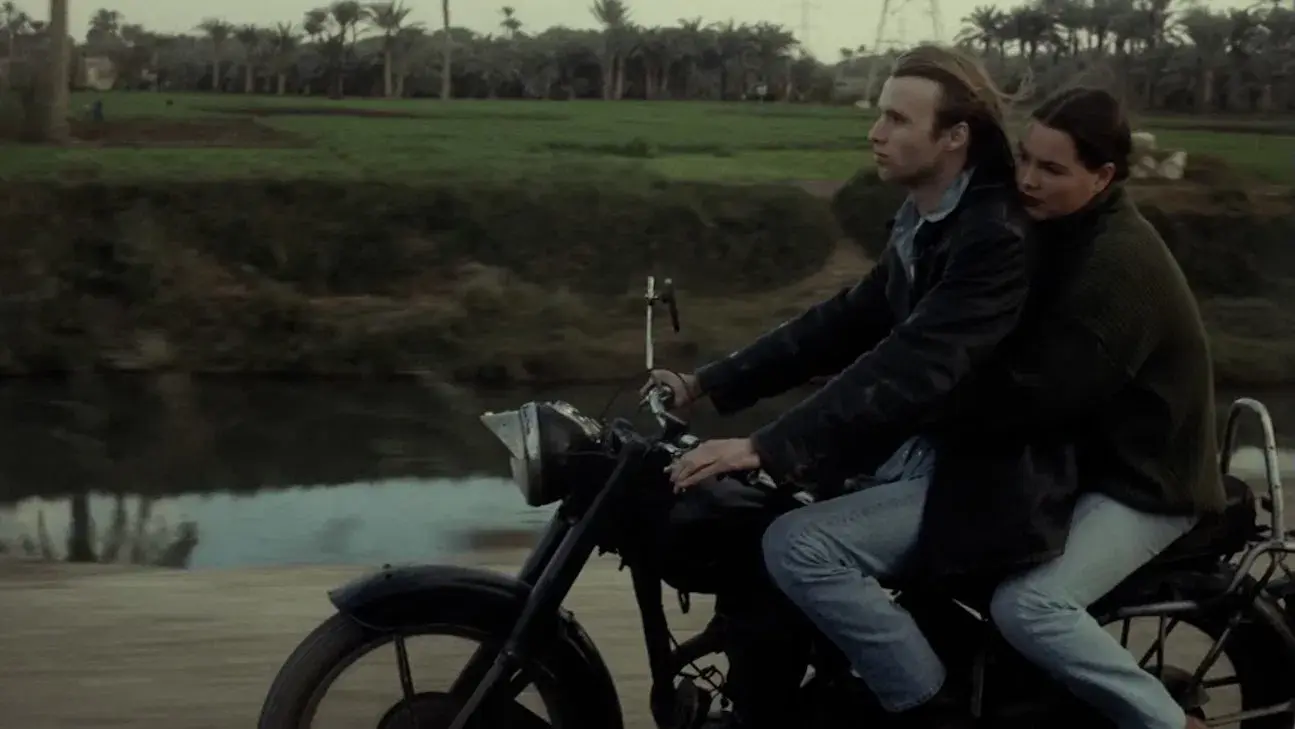 Dis: En Historie om Kjærlighet