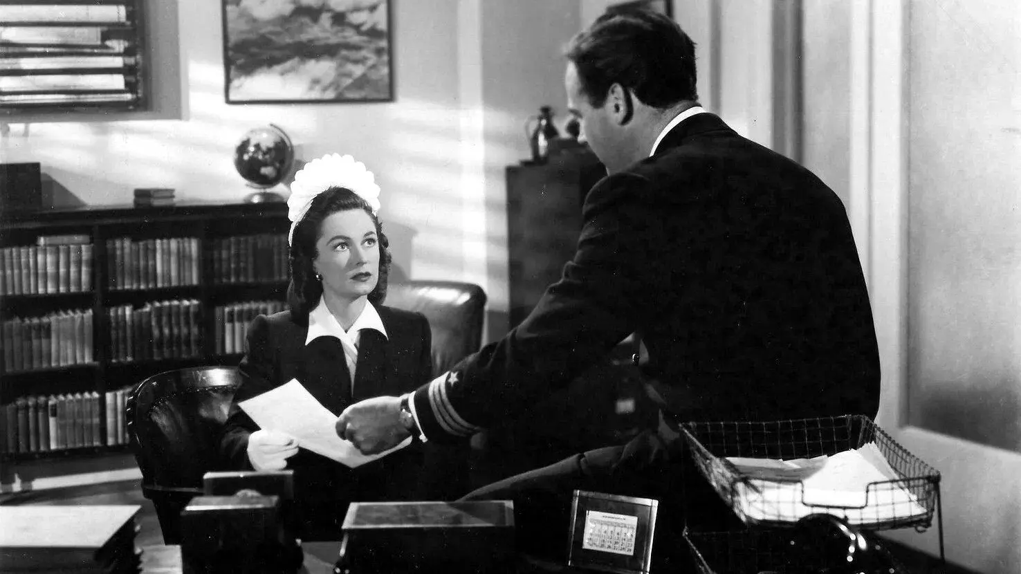 Sob O Manto Tenebroso