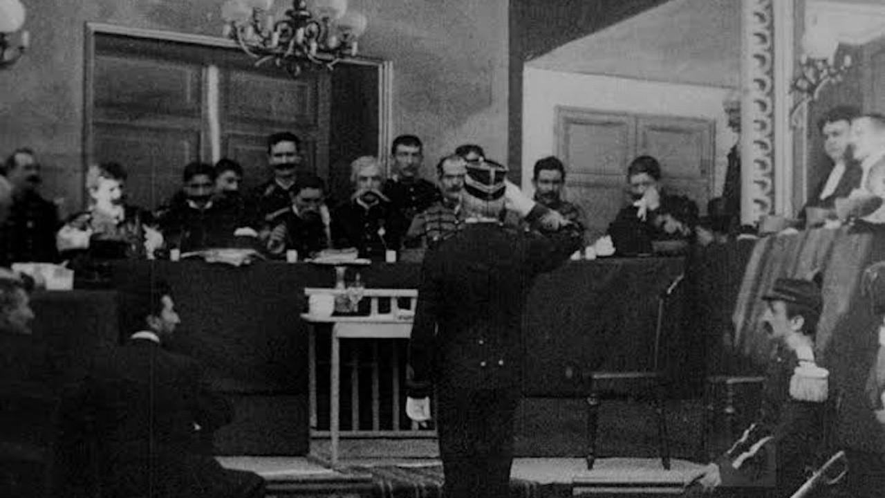 Dreyfus allant du lycée de Rennes à la prison