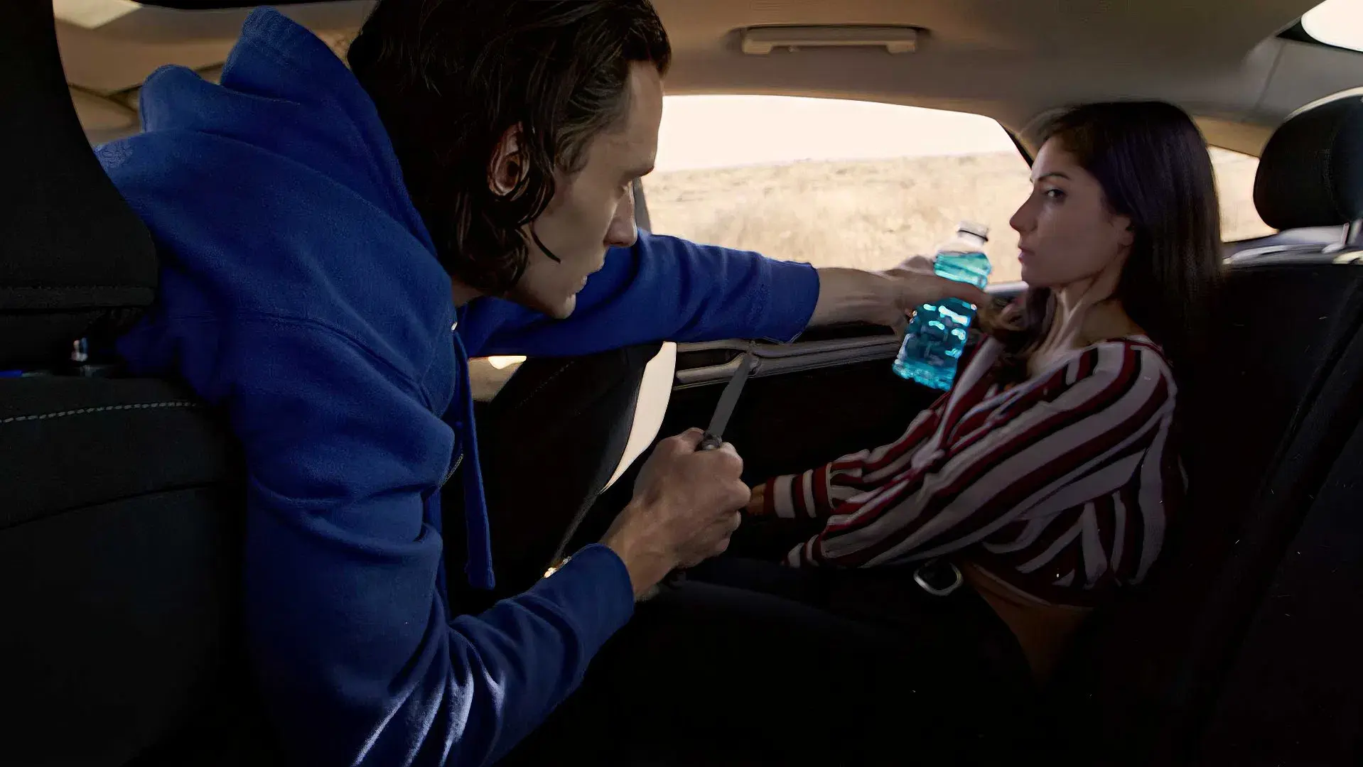 A Garota no Banco de Trás