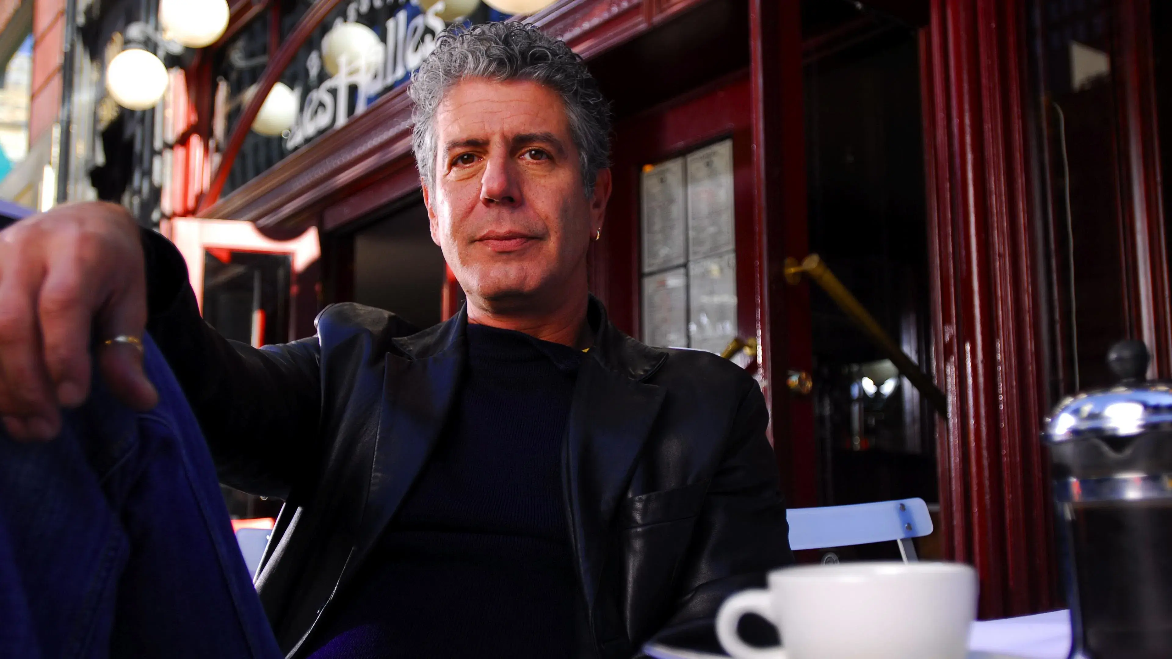 Anthony Bourdain: Sem Reservas