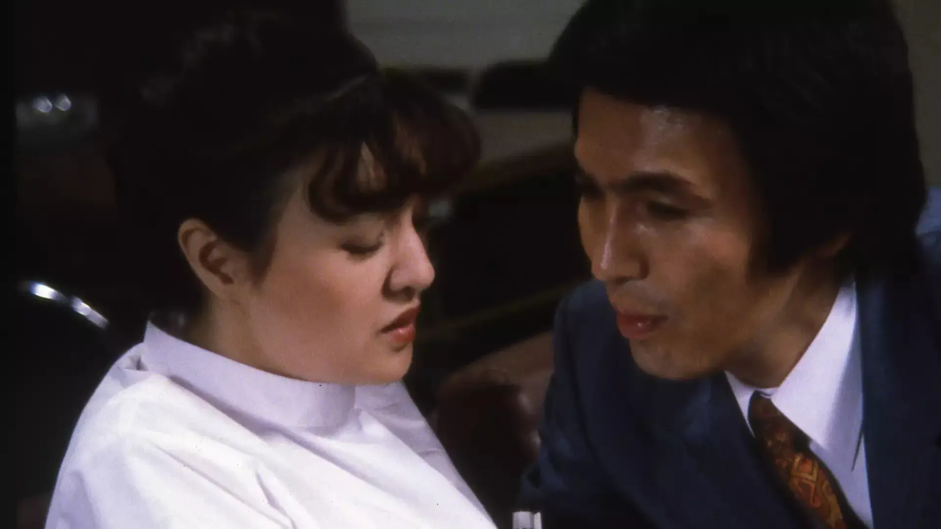 宇能鴻一郎の　女医も濡れるの