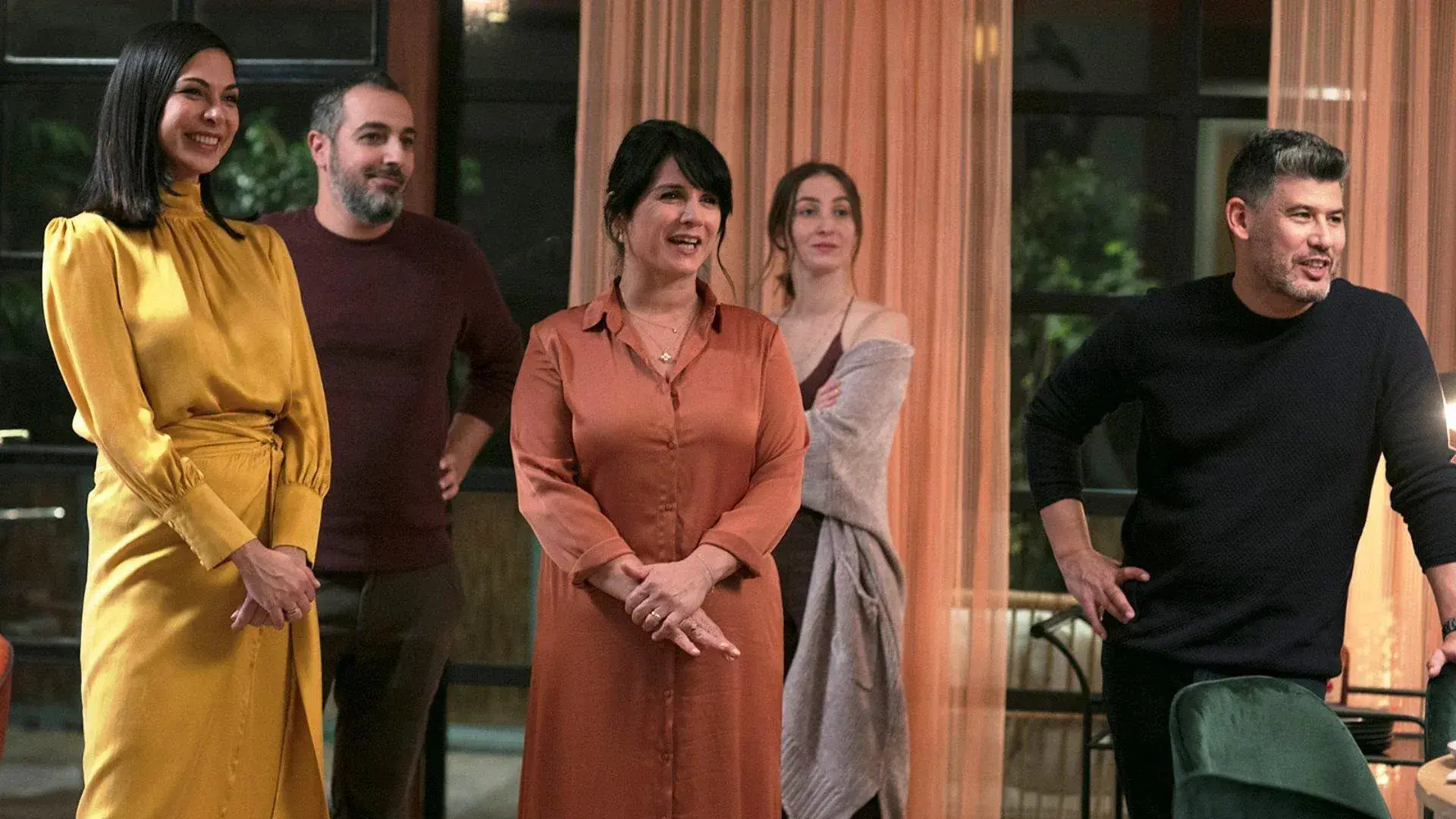 זרים מושלמים