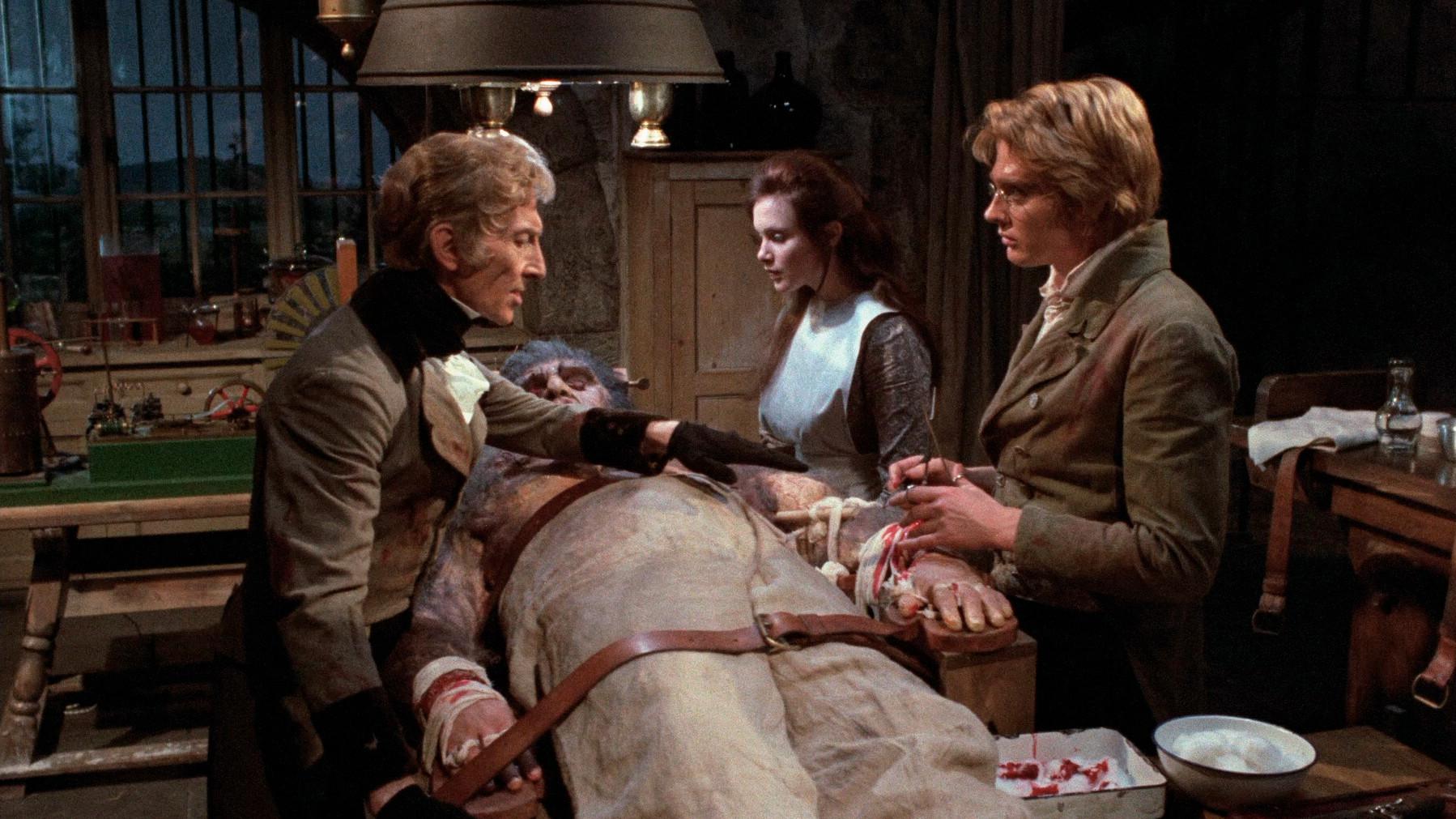 Frankenstein e o Monstro do Inferno