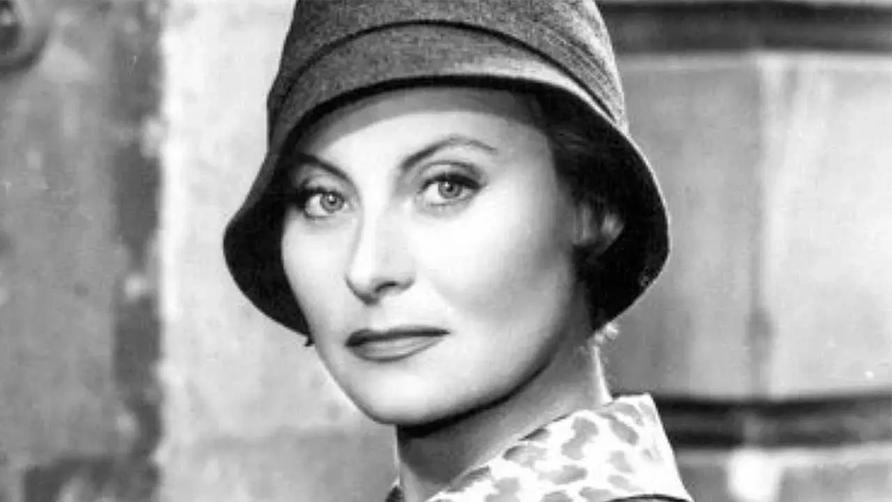 Pourquoi viens-tu si tard…