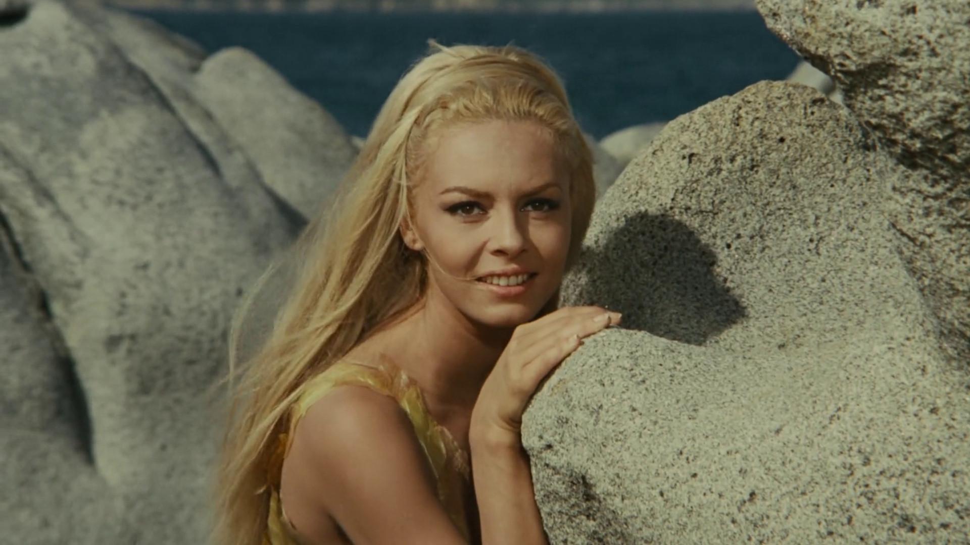 O Amor Através dos Séculos