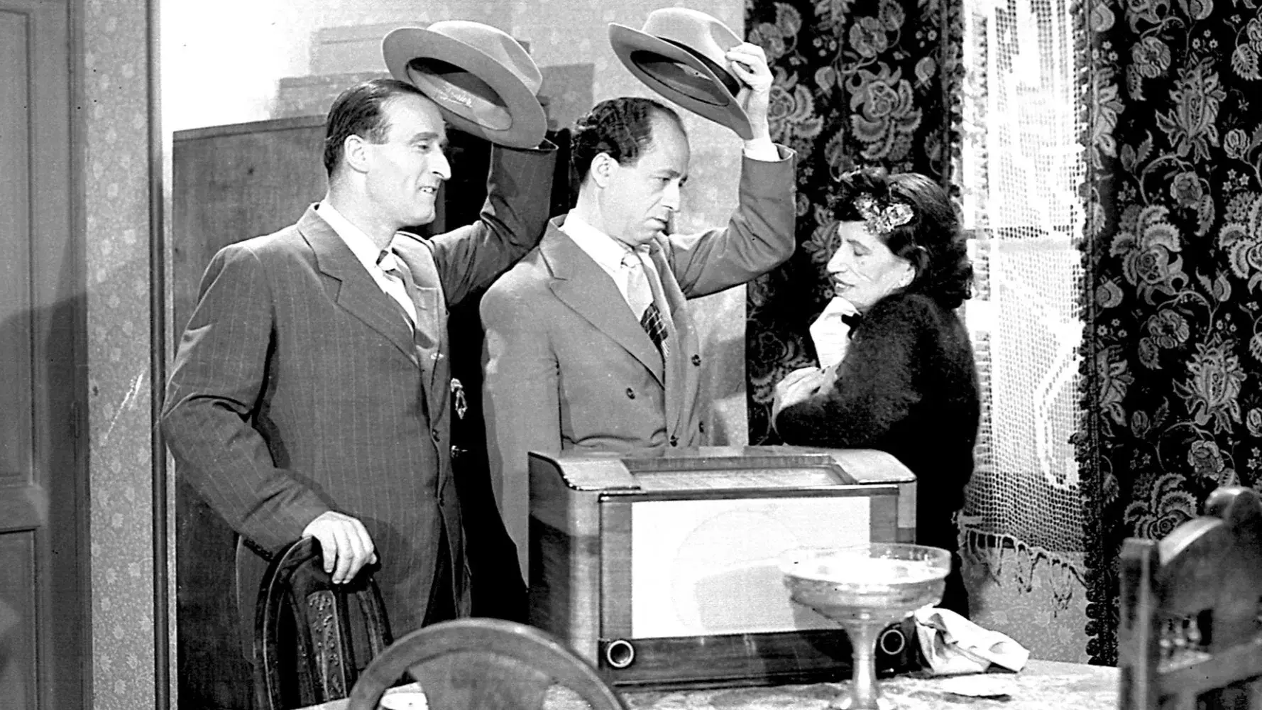 Η Ωραία Των Αθηνών