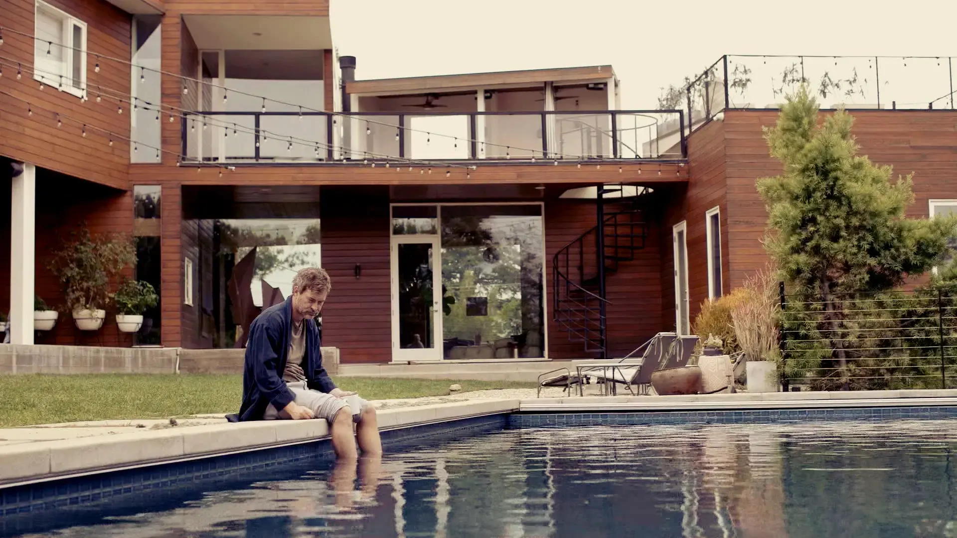 A Um Clique de Distância