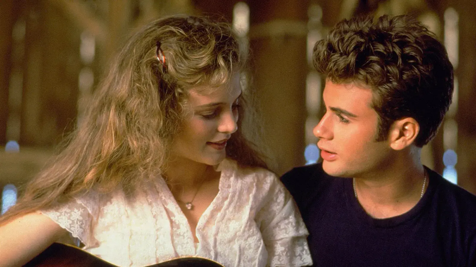 Shout: Dois Corações, Uma Só Batida