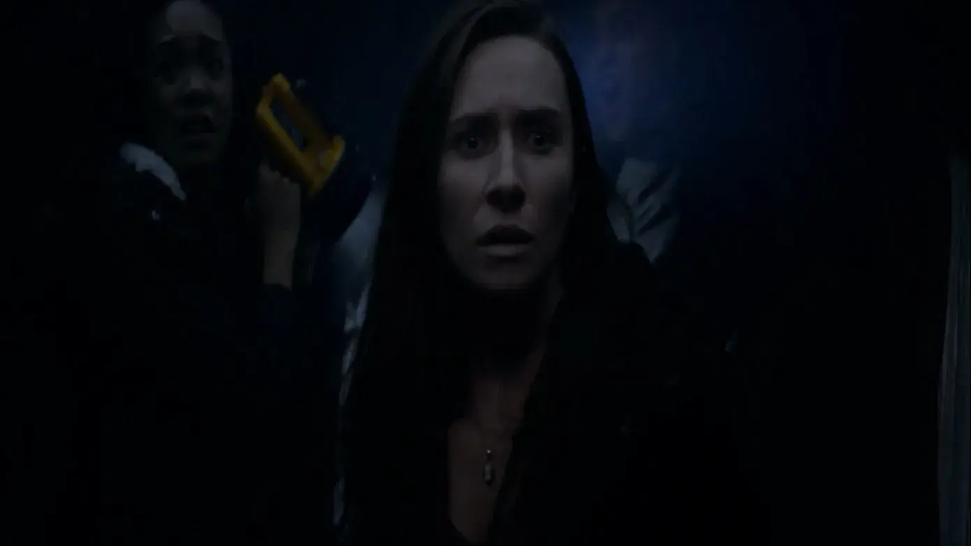 O Terror Atrás da Porta