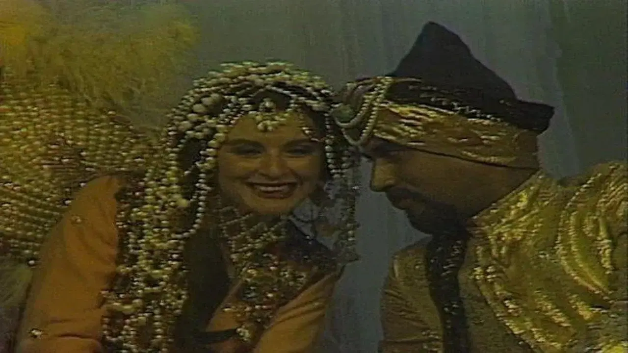 حكايات هو وهي