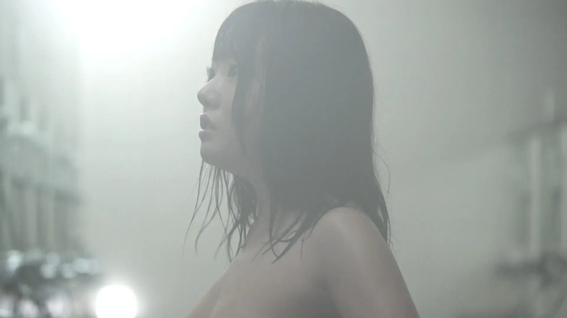 내방에 일본여자가 있다