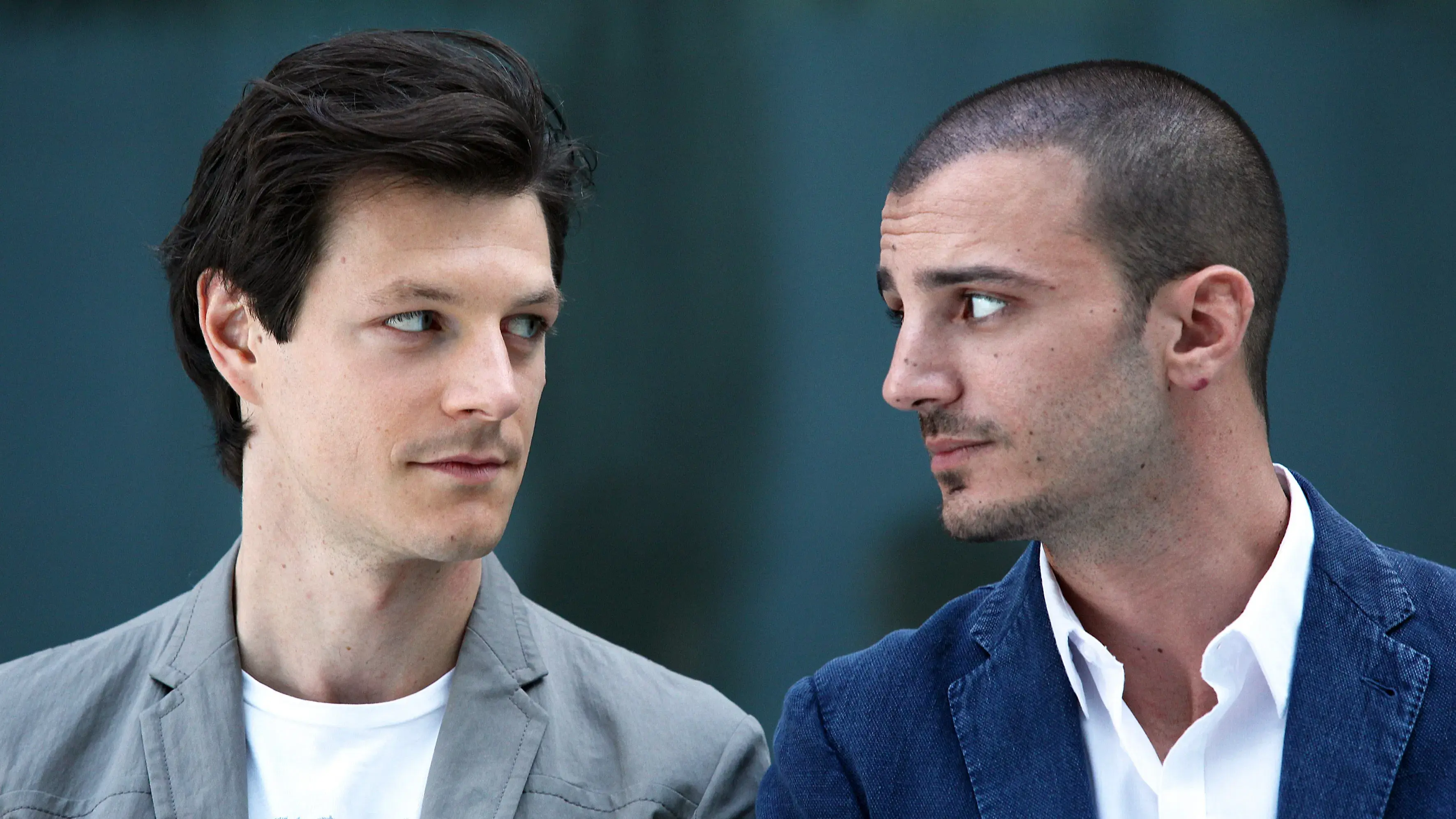 Outing - Fidanzati per sbaglio