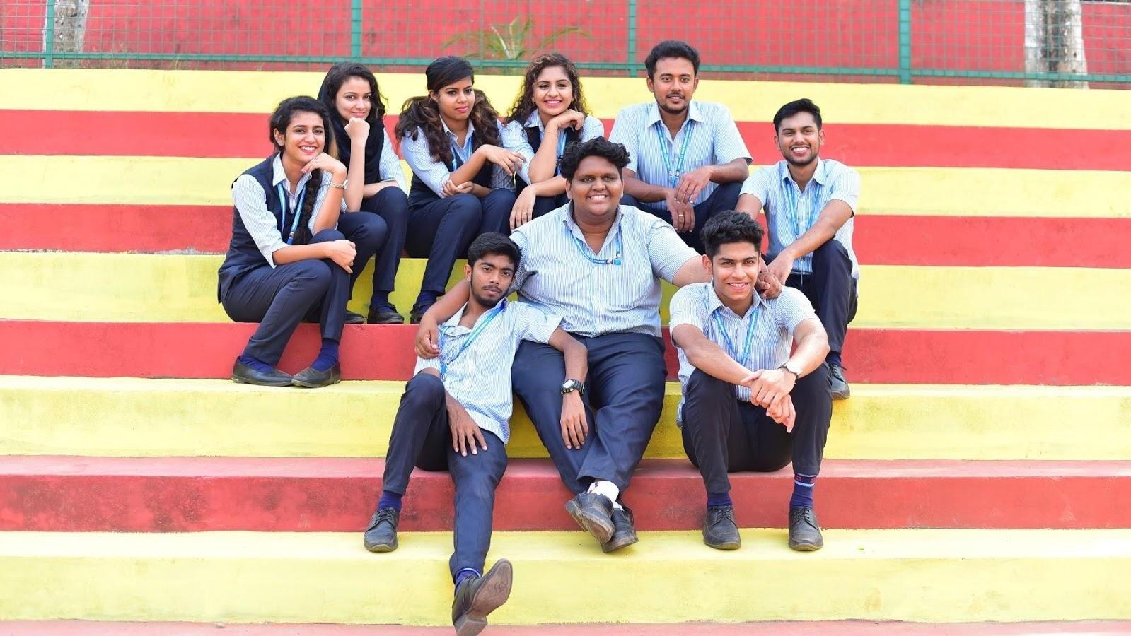 ഒരു അഡാർ ലവ്