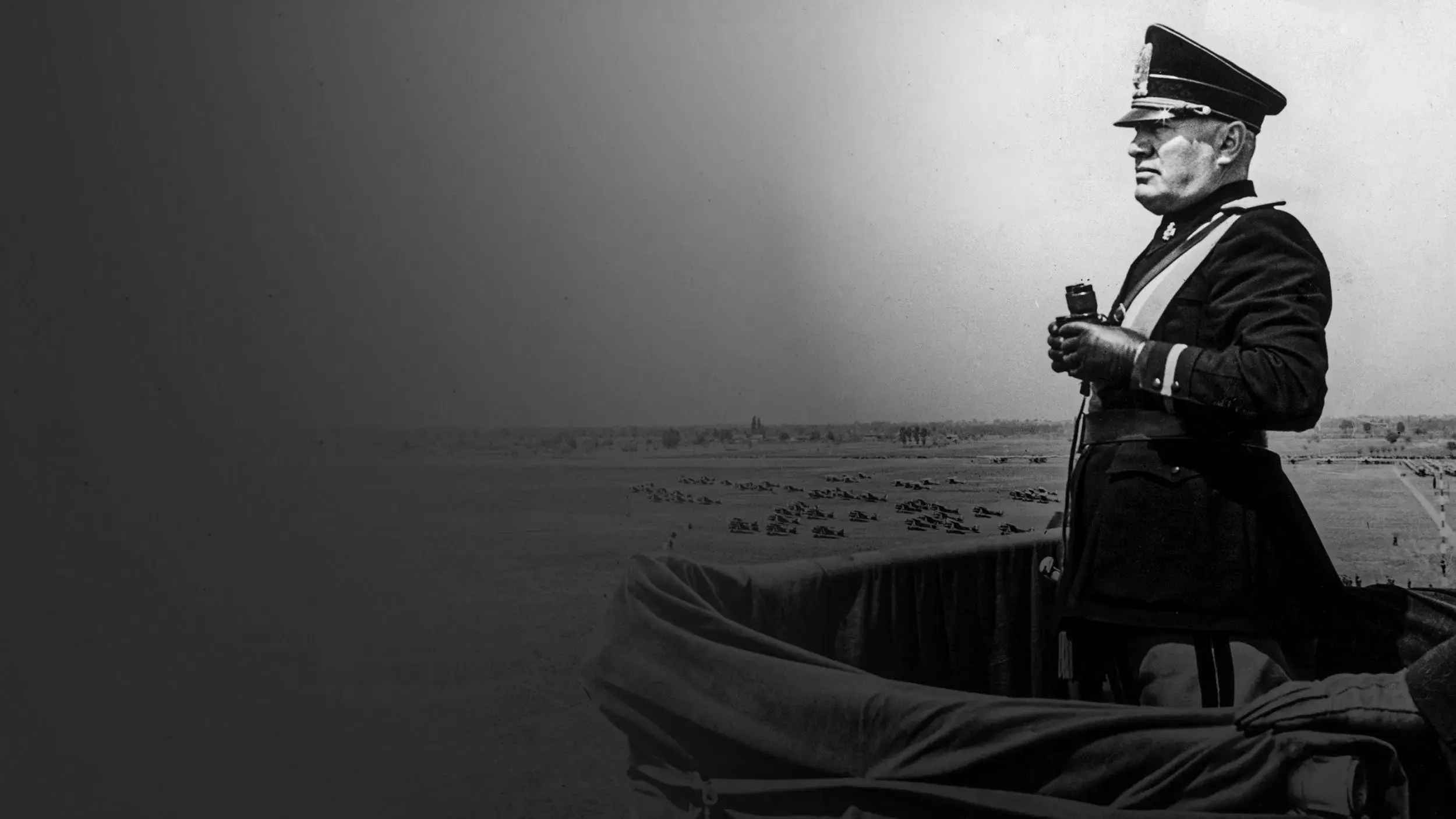 Mussolini o Primeiro Facista