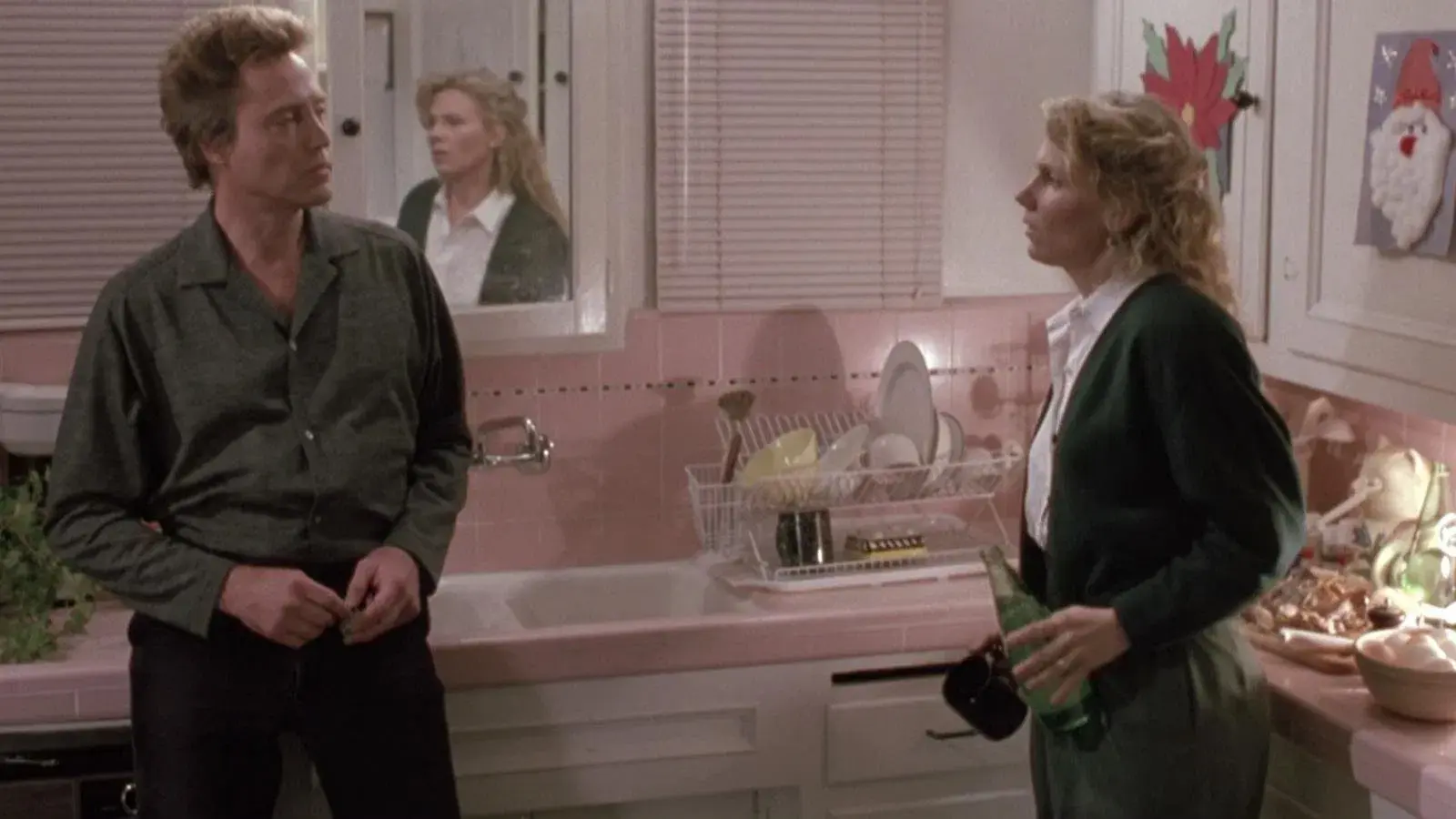 Estranhos Visitantes