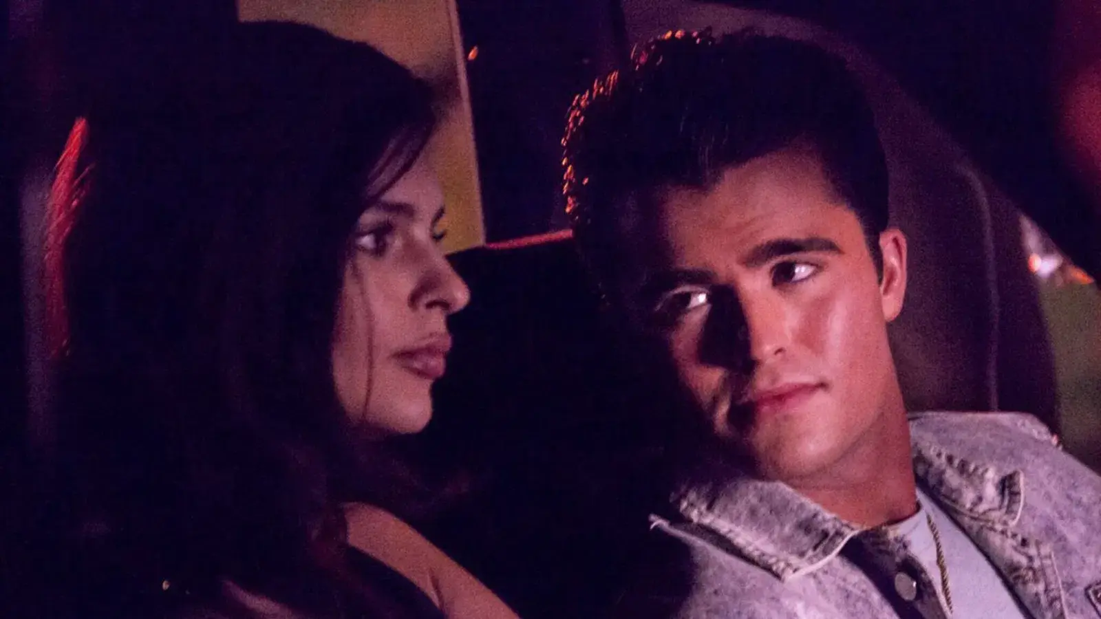 Cruise: Destino em Colisão