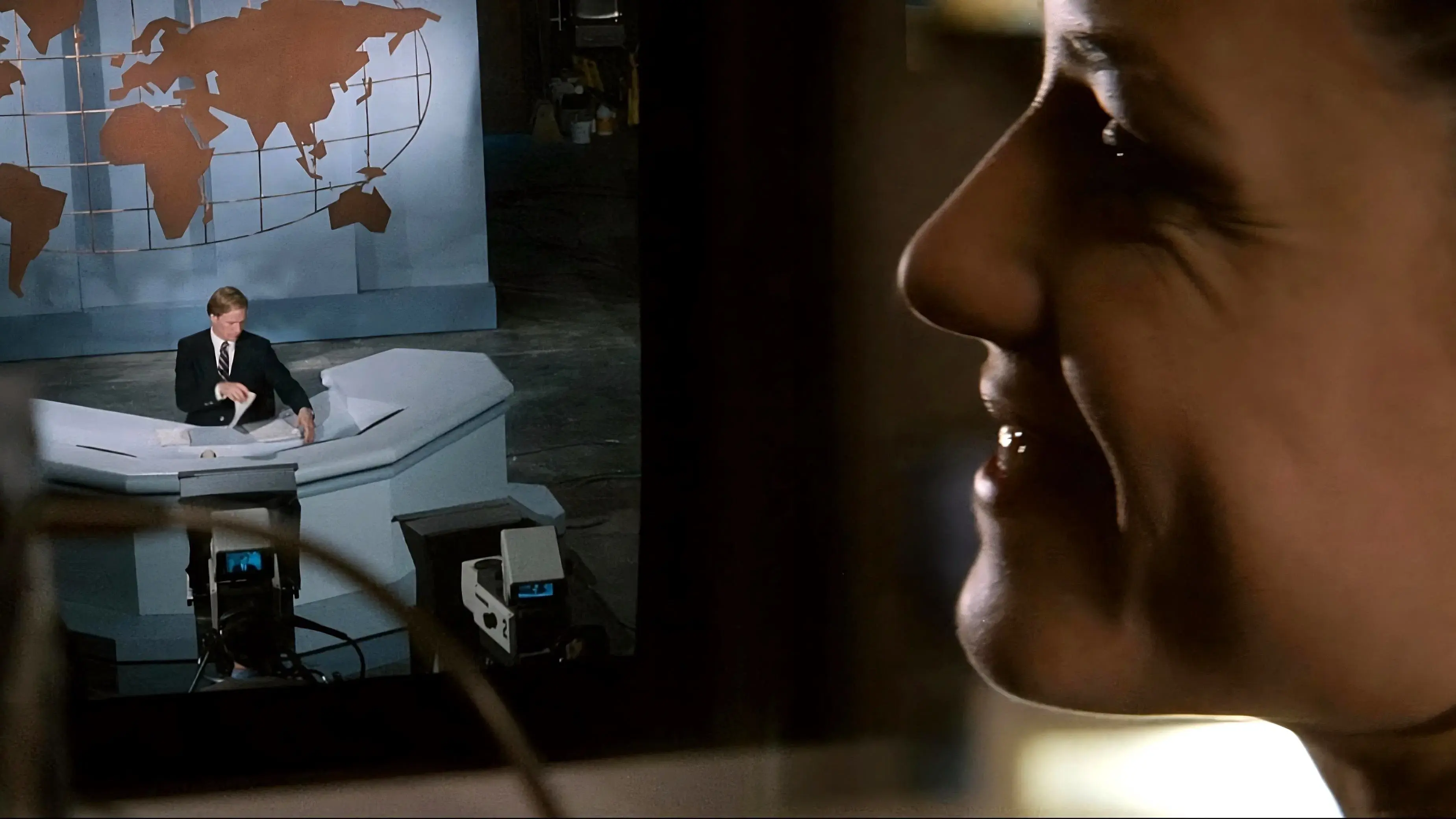 Nos Bastidores da Notícia