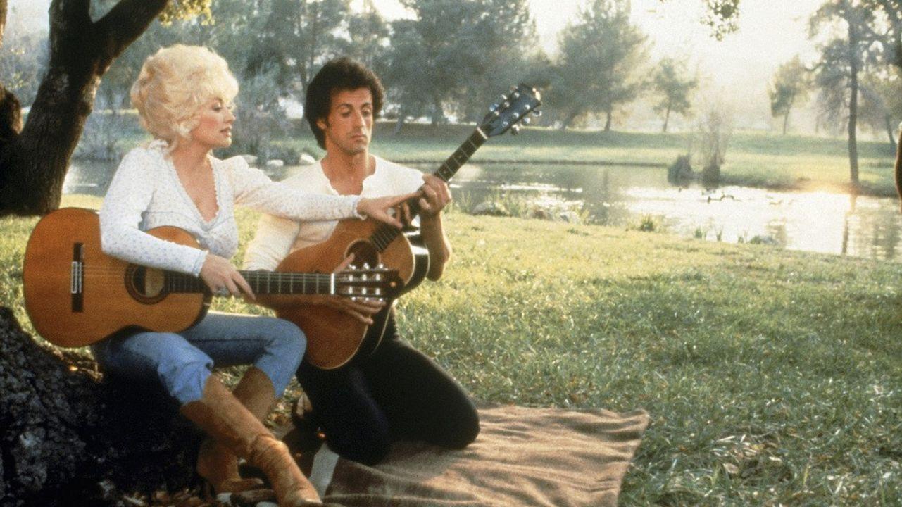 Rhinestone: Um Brilho na Noite