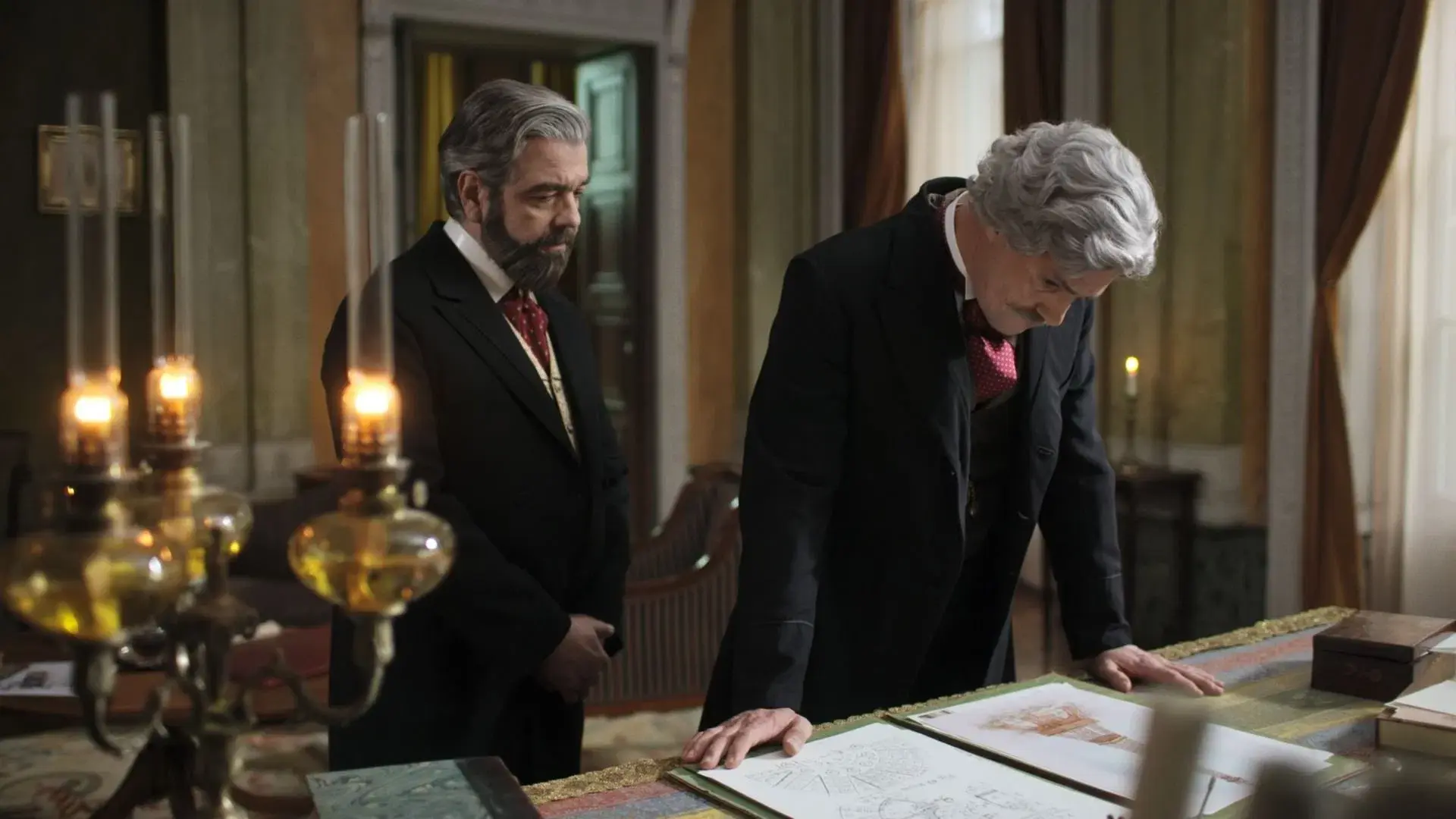 Eiffel, la guerre des tours