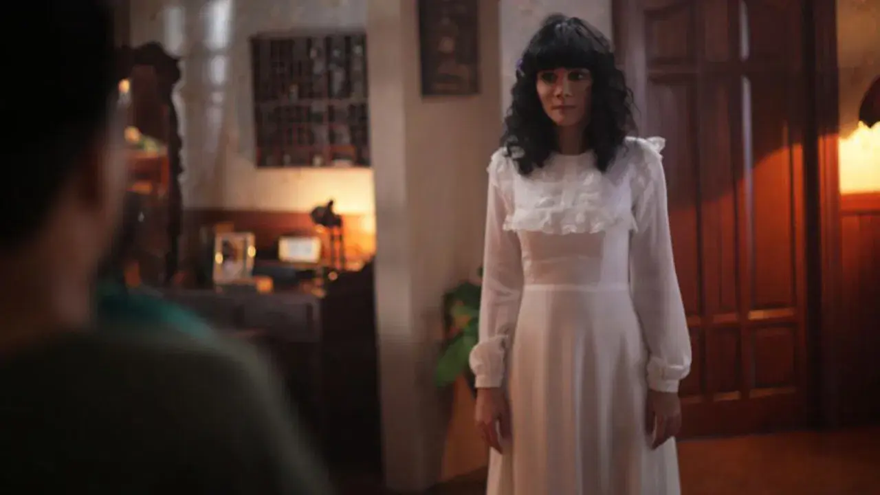 Suzzanna: Enterrada Viva