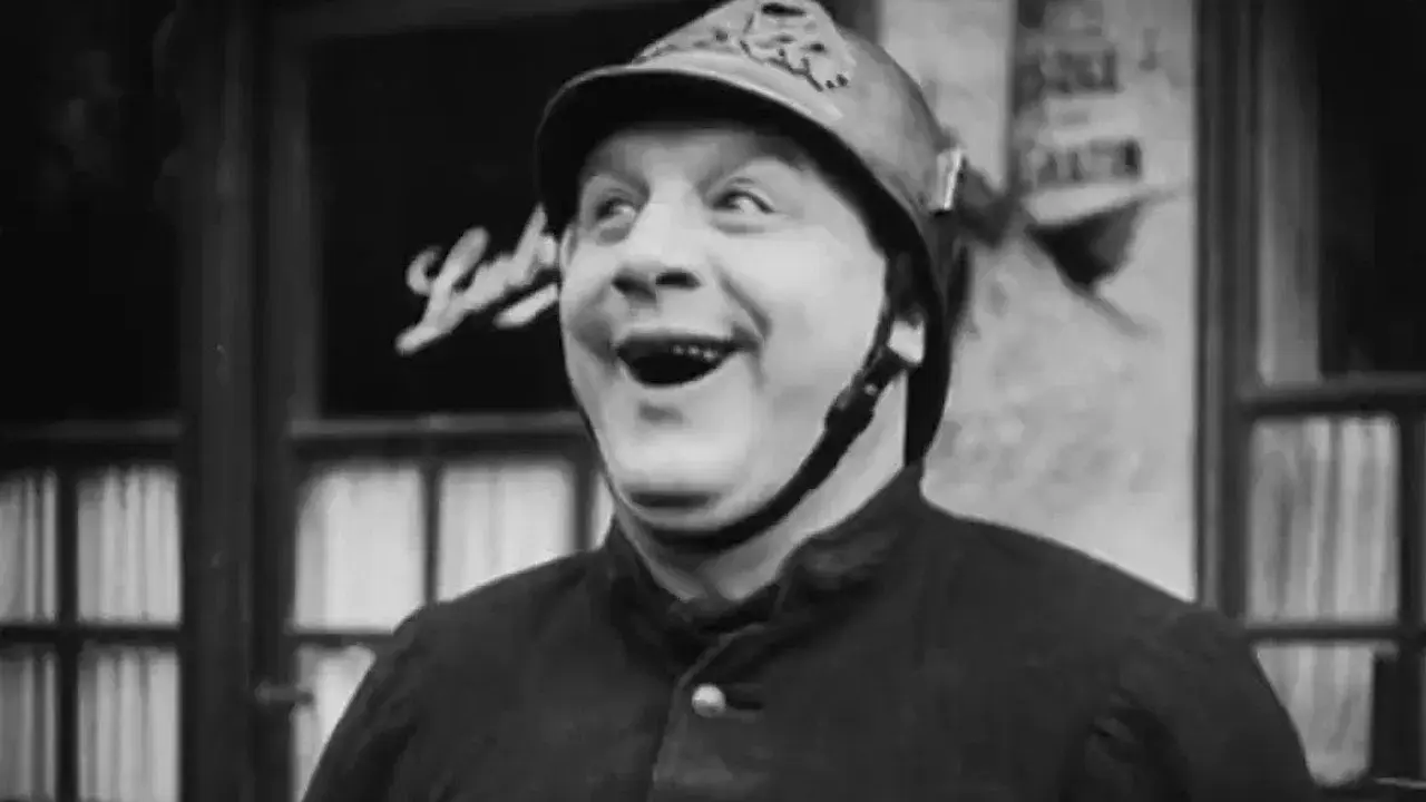 Le Pompier des Folies Bergères