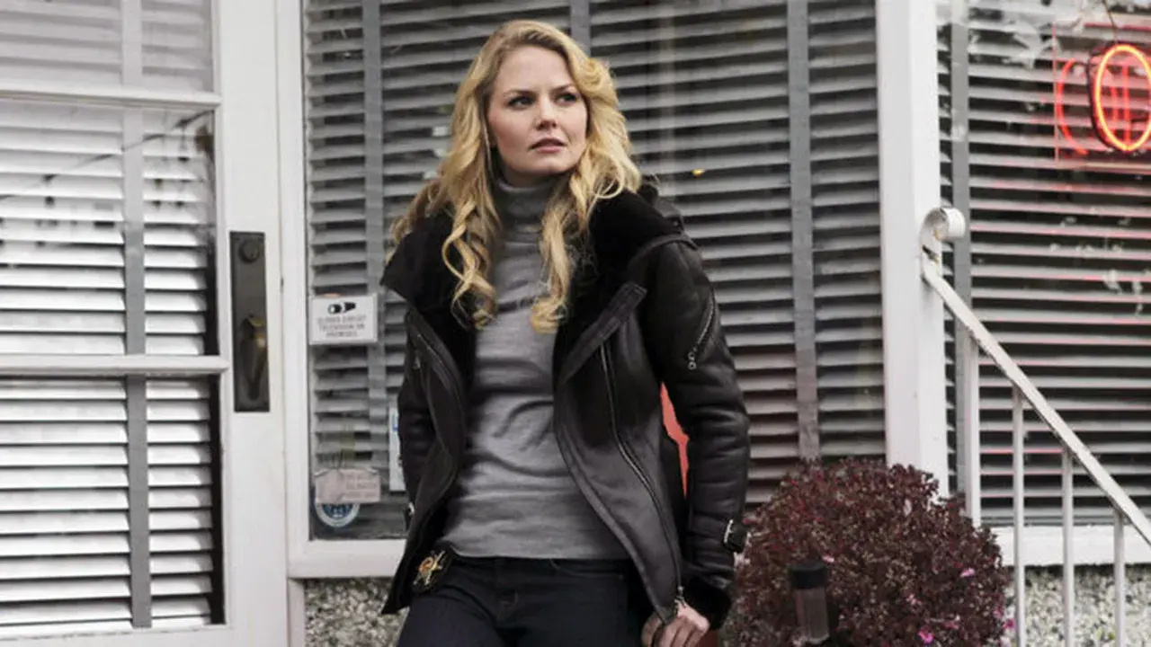 À Procura de Ashley