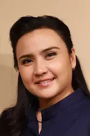 ธนพร แวกประยูร