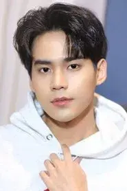 พิชญุตม์ ชัชวาลย์สมบัติ