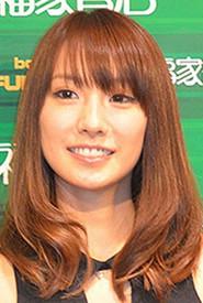 山本梓