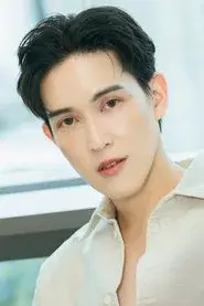 Both Nattapong Chinsoponsap