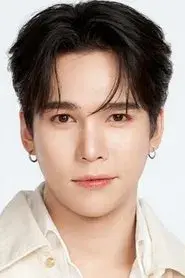 กรธัสส์ รุจีรัตนาวรพันธ์