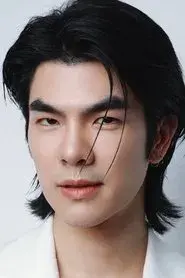 ภาคภูมิ ร่มไทรทอง