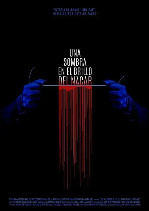 Una Sombra en el Brillo del Nácar