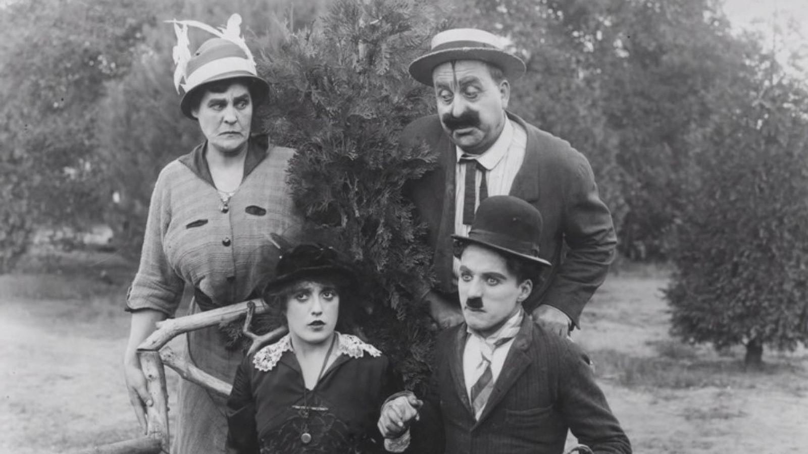 Carlitos e Mabel em Passeio